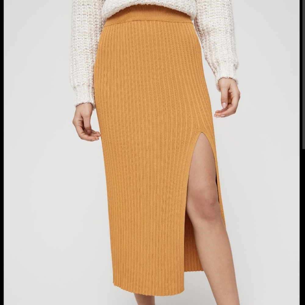 Wilfred Zeta Ribbed Midi Skirt Mustard size Small